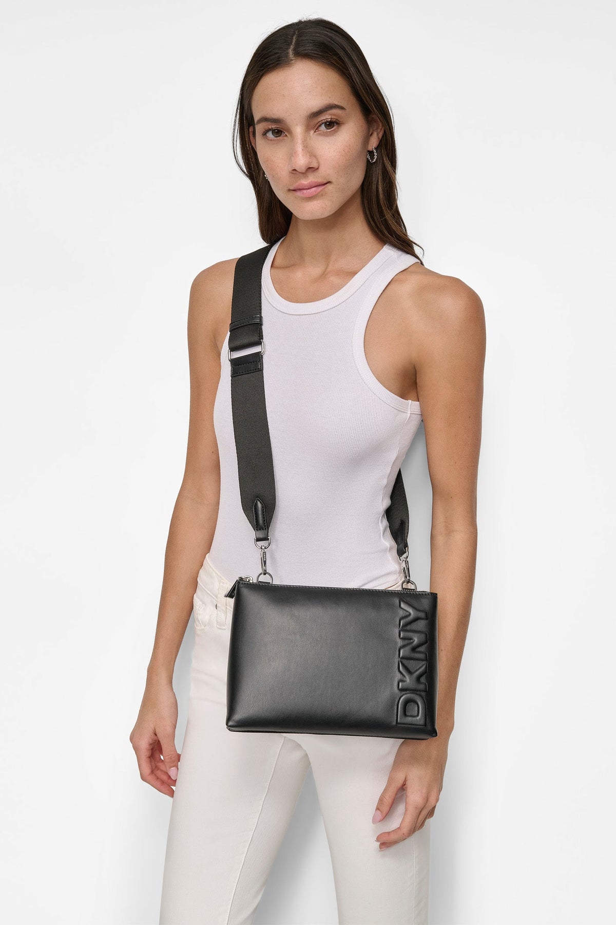 DKNY TINSLEY LOGO CROSSBODY