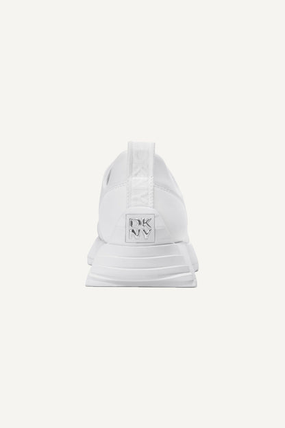 DKNY NALLEN SLIP ON SNEAKER