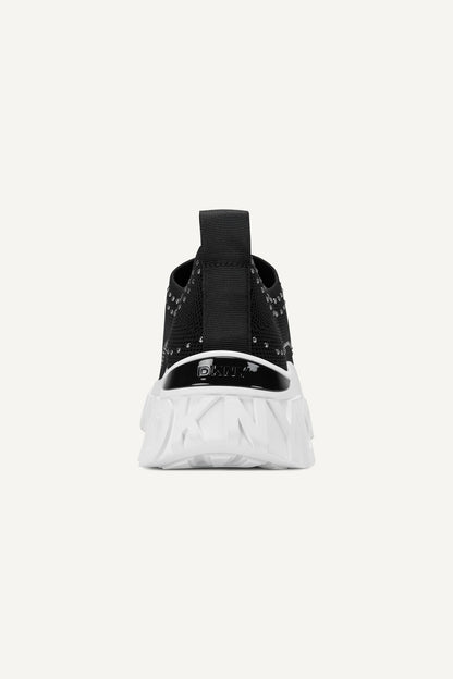DKNY LILLIE STUDS SLIP ON SNEAKER