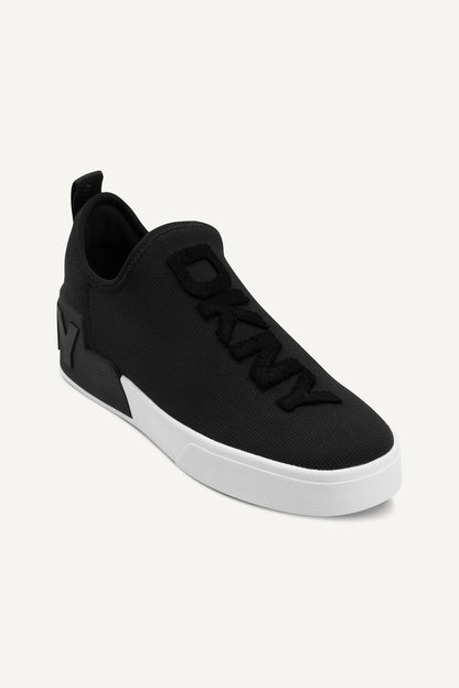 DKNY MAIZE SLIP ON SNEAKER