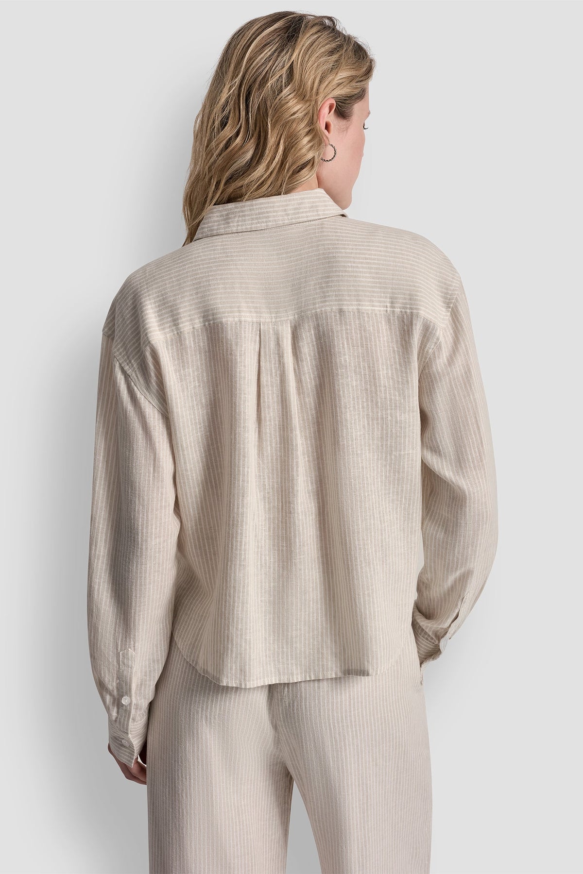 DKNY LINEN-BLEND BUTTON-FRONT SHIRT