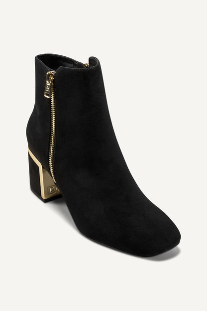 DKNY KYLAH BOOTIE WITH ZIPPER