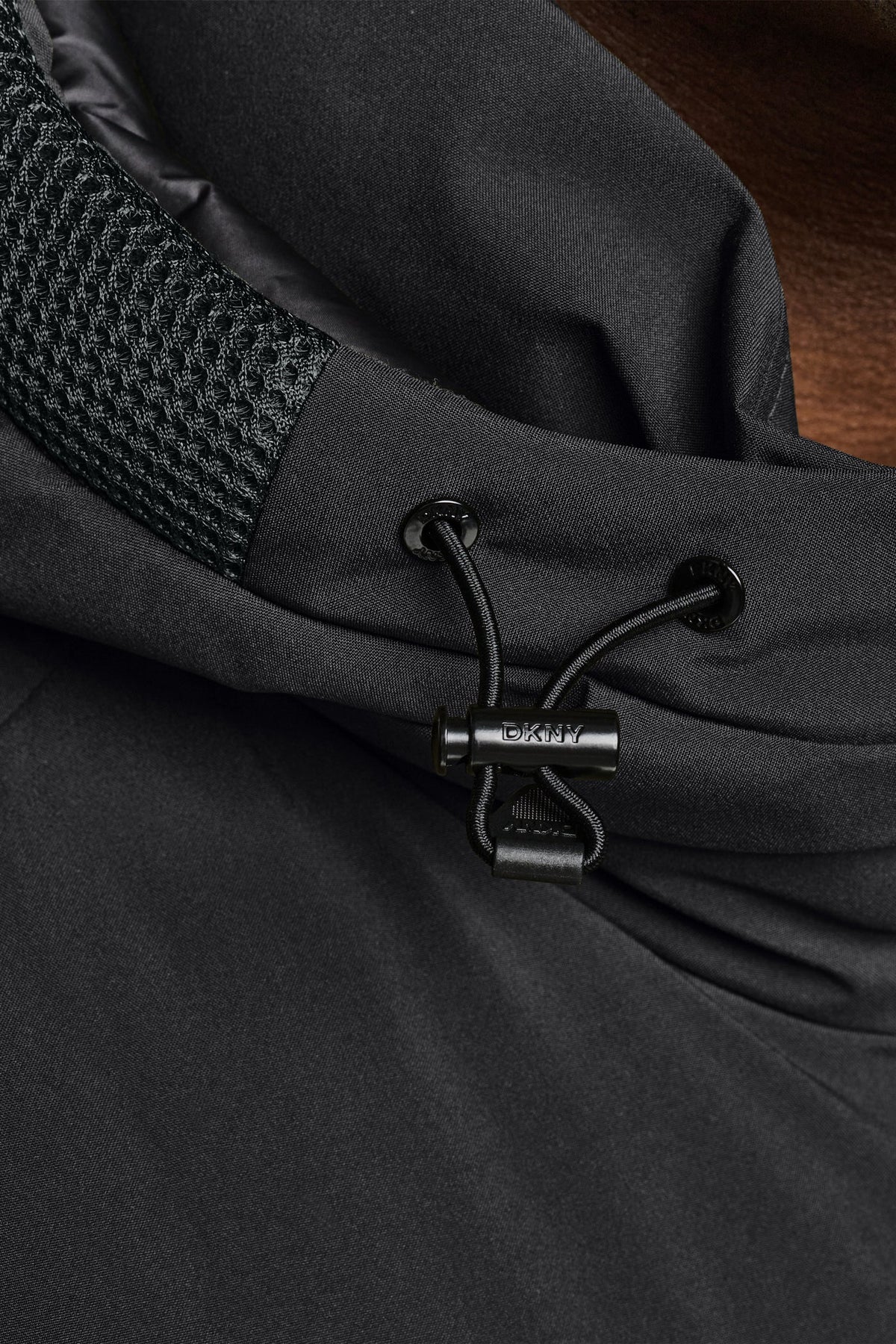 DKNY HOODED PUFFER JACKET