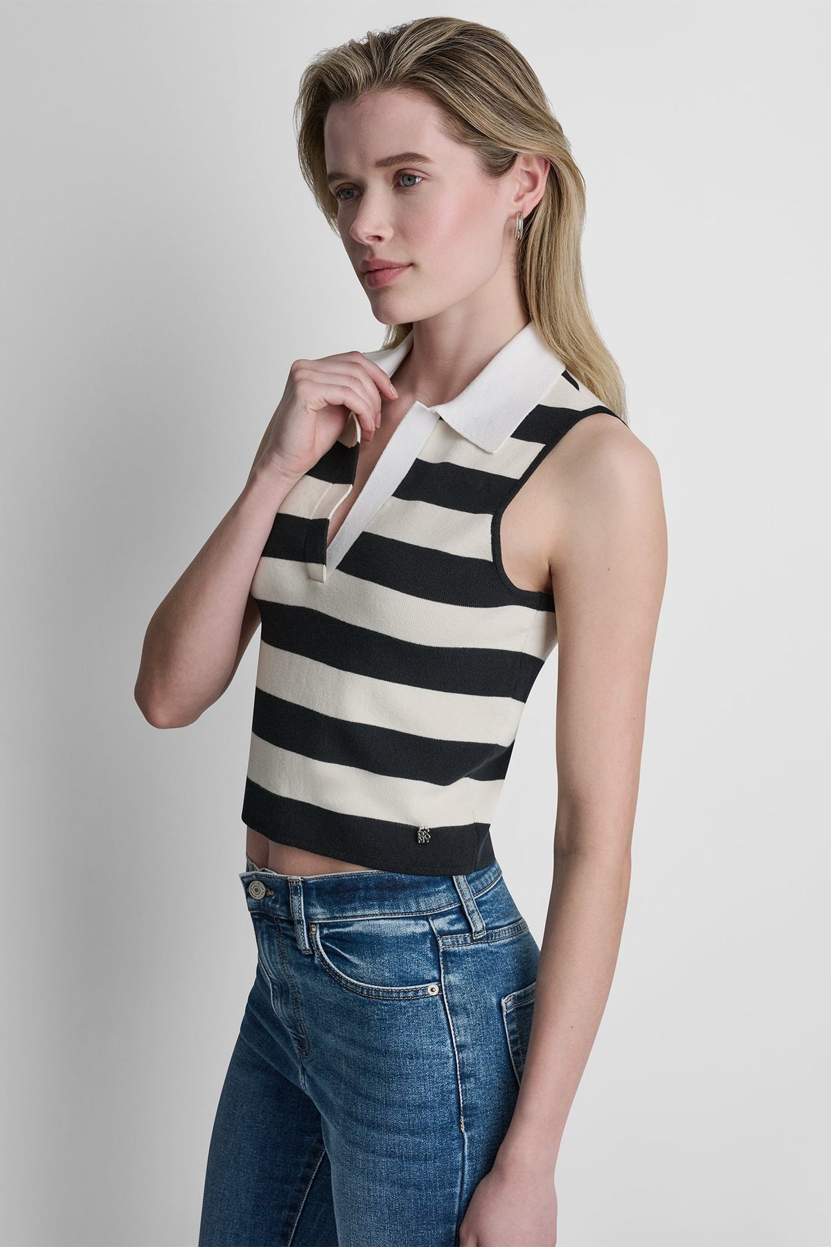 DKNY STRIPED SLEVELESS POLO SWEATER