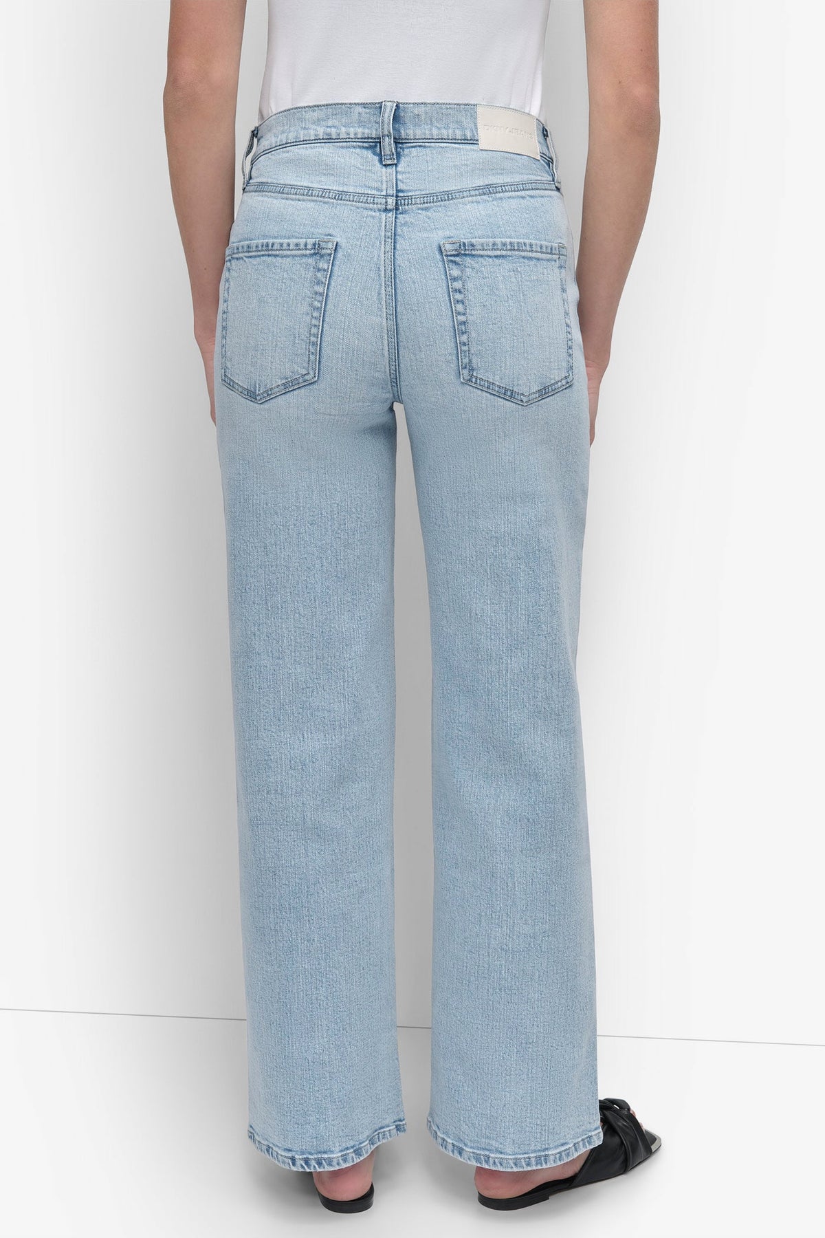 DKNY HIGH-RISE TAILORED WIDE-LEG JEAN