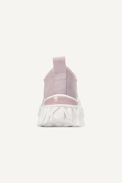 DKNY LILLIE SLIP ON SNEAKER