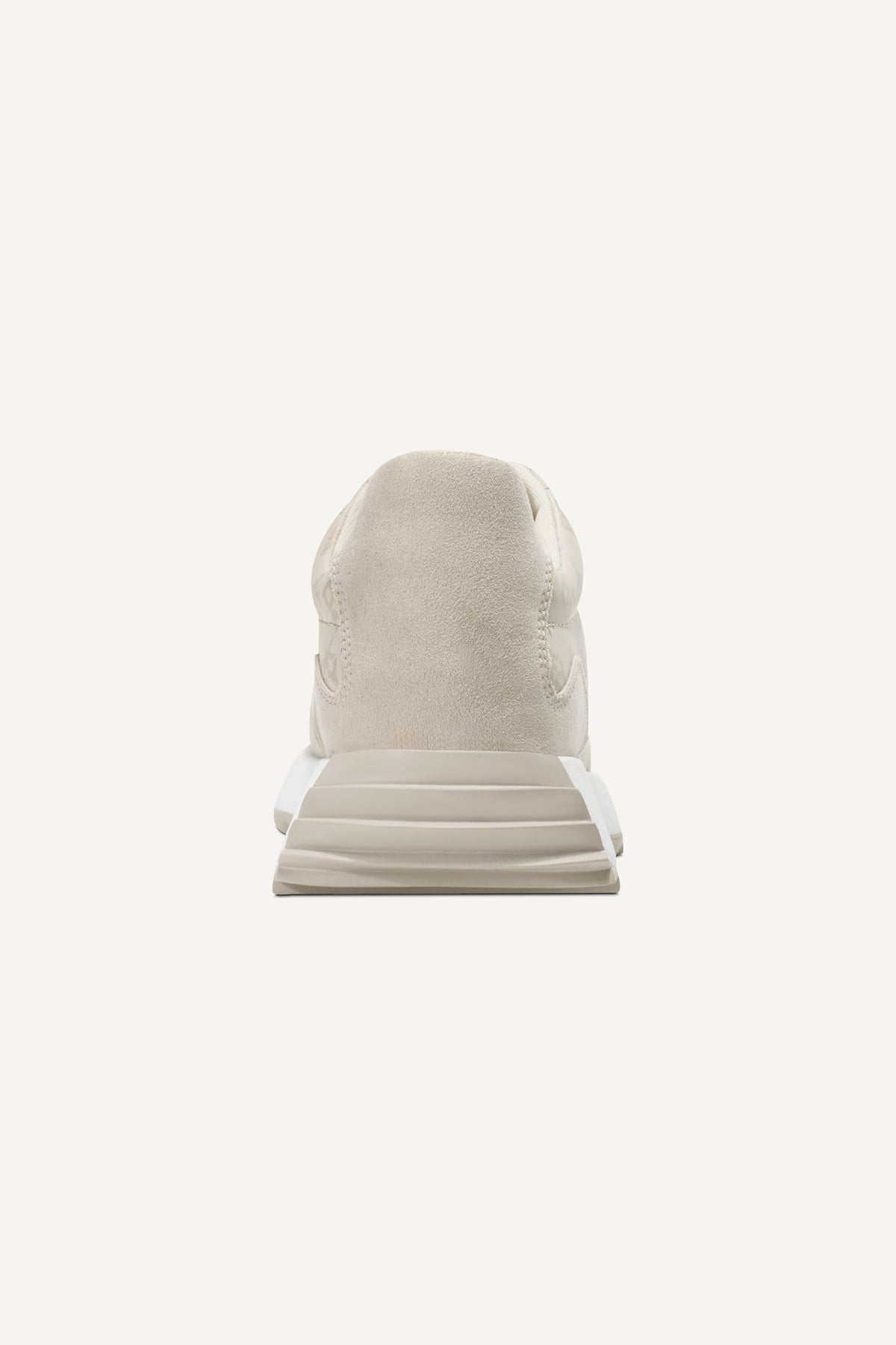 DKNY NAPLES LACE-UP SNEAKER