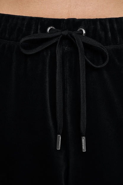 DKNY VARSITY VELOUR RHINESTONE LOGO MID-RISE JOGGER