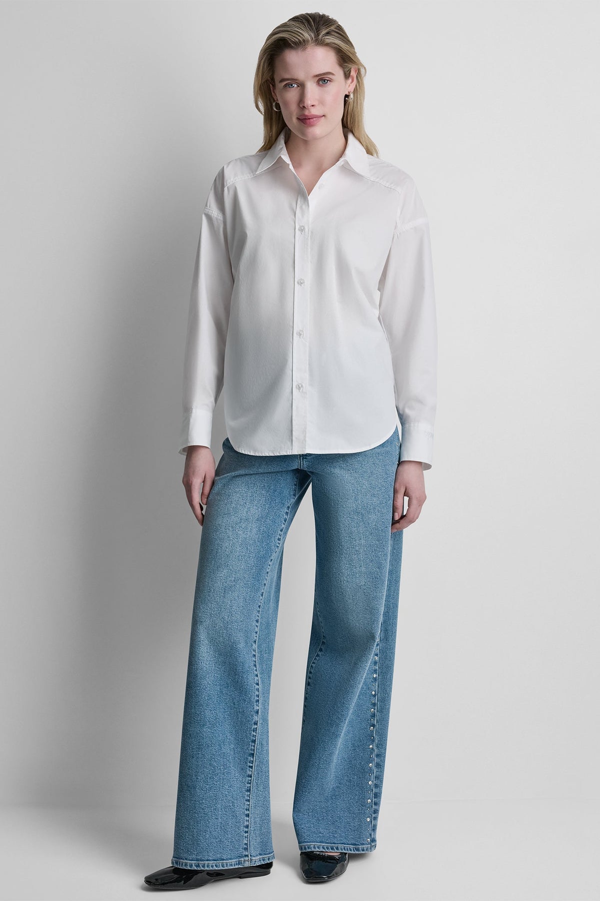 DKNY BUTTON FRONT SHIRT WITH FITTED BACK