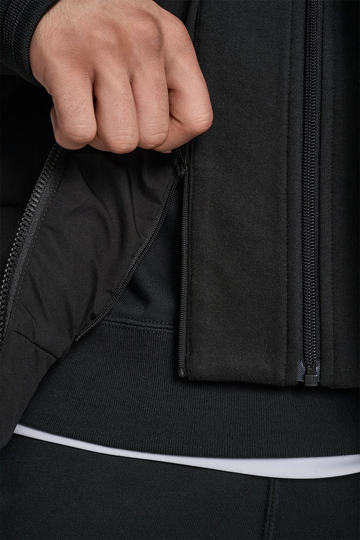 DKNY STRETCH BOMBER JACKET