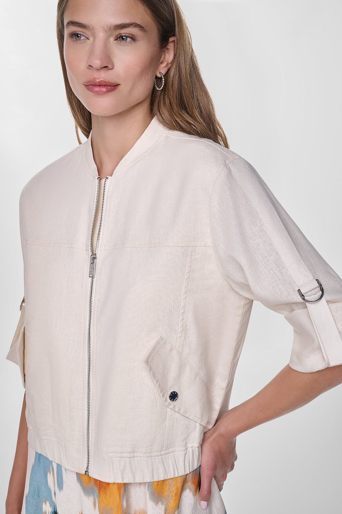 DKNY LINEN-BLEND ROLL-TAB SLEEVE BOMBER JACKET