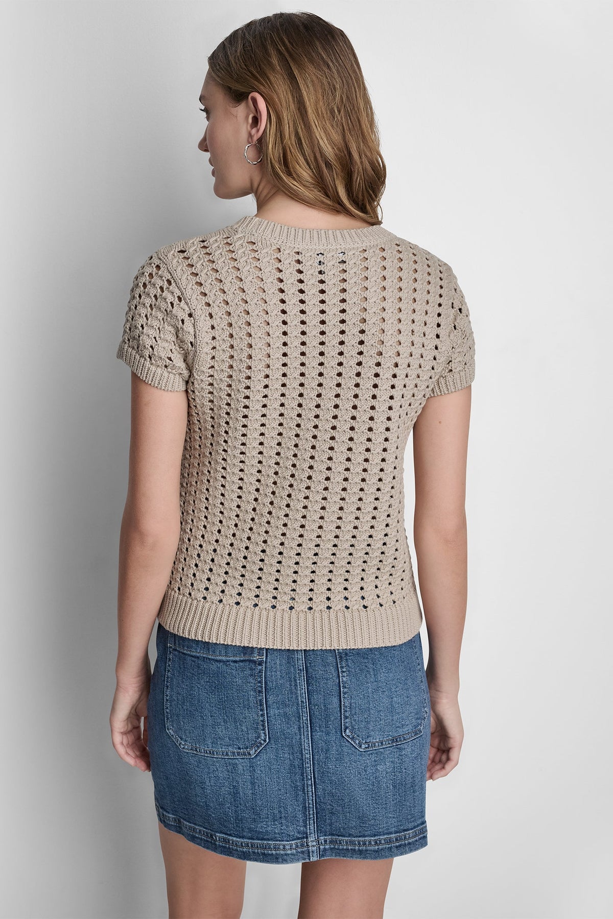 DKNY CHUNKY POINTELLE SHORT SLEEVE SWEATER