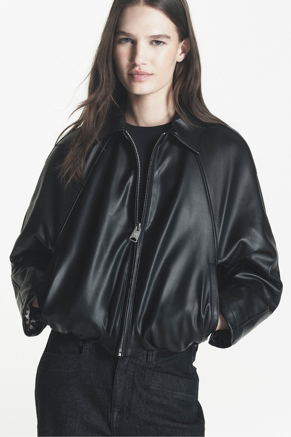 DKNY FAUX LEATHER BUBBLE HEM JACKET