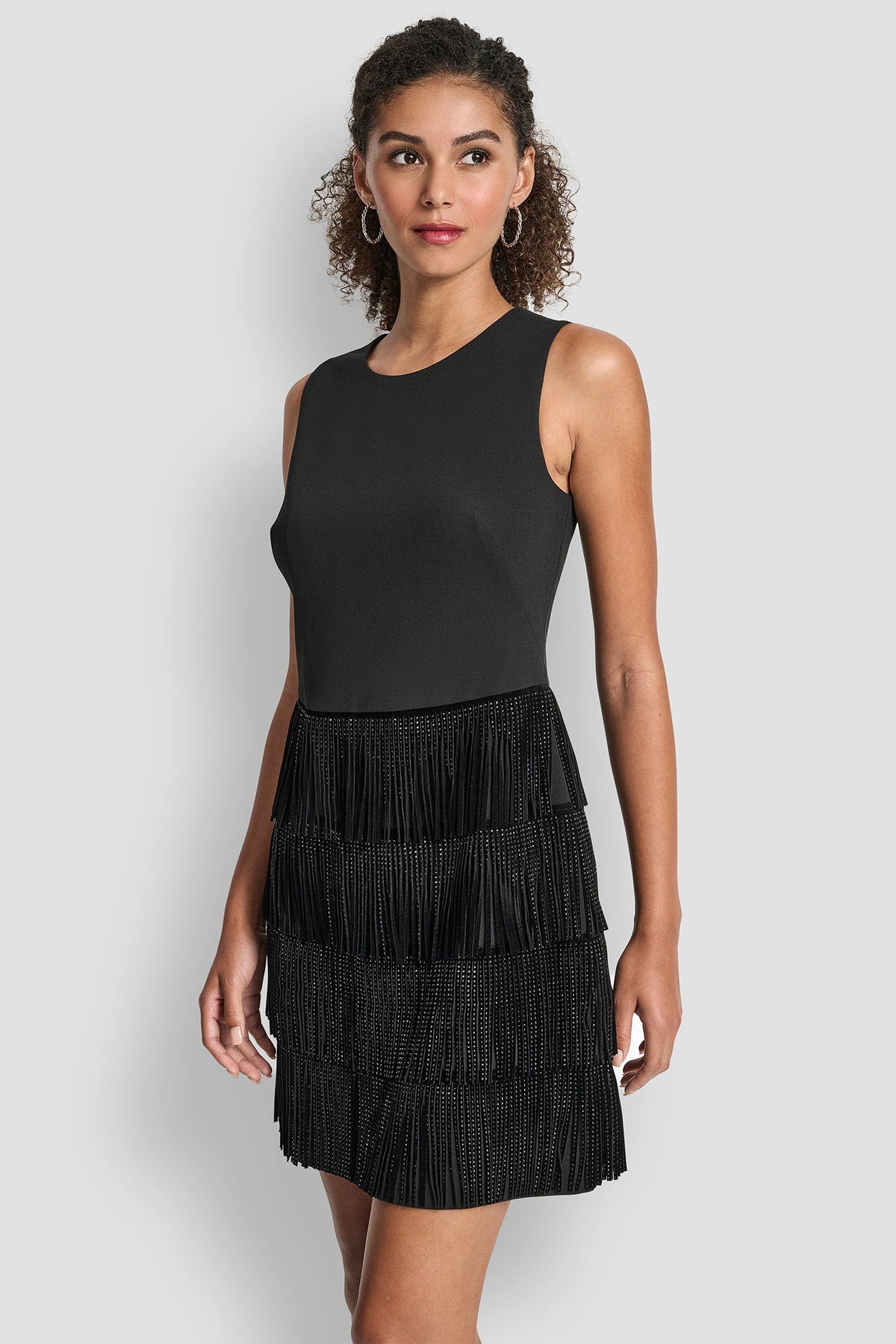 DKNY SLEEVELESS SHIFT DRESS WITH TIERED SKIRT