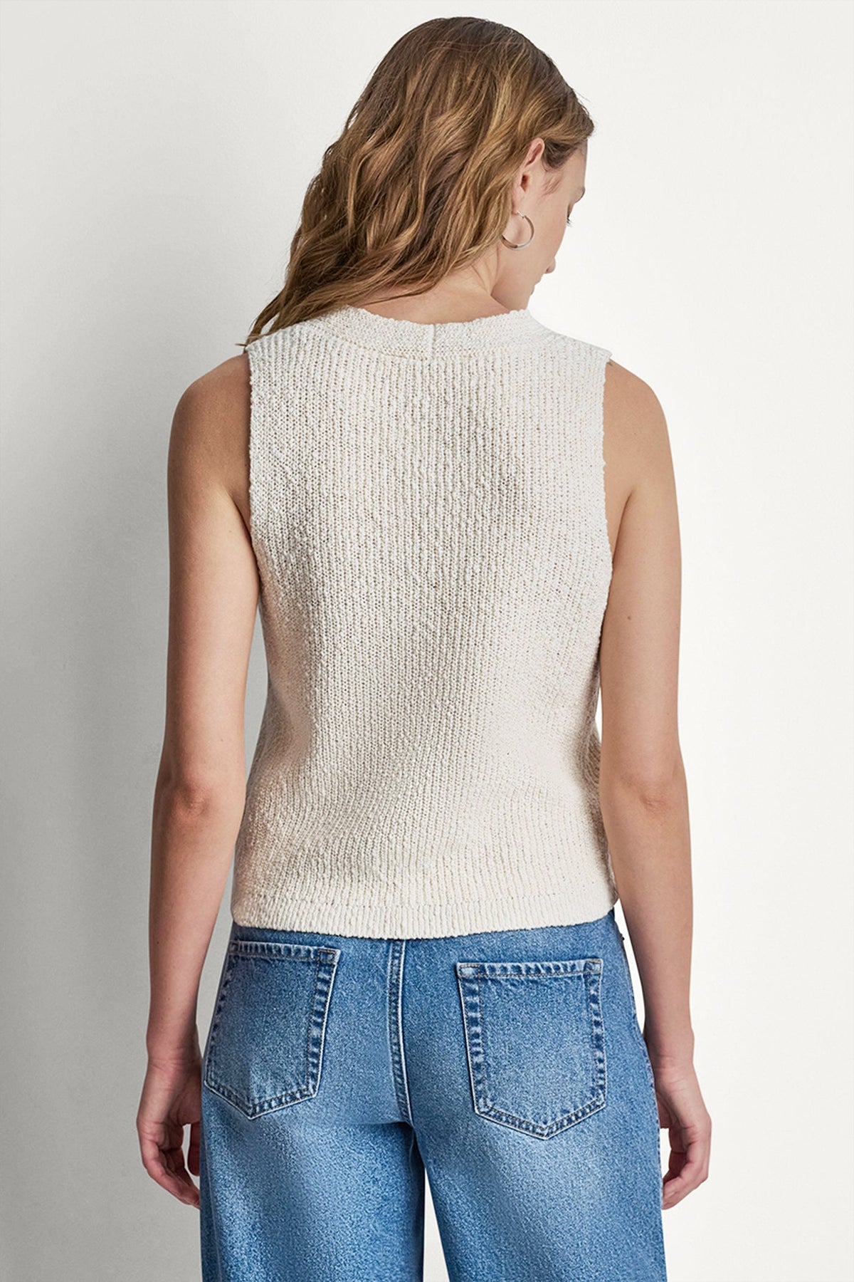 DKNY V-NECK SWEATER TANK