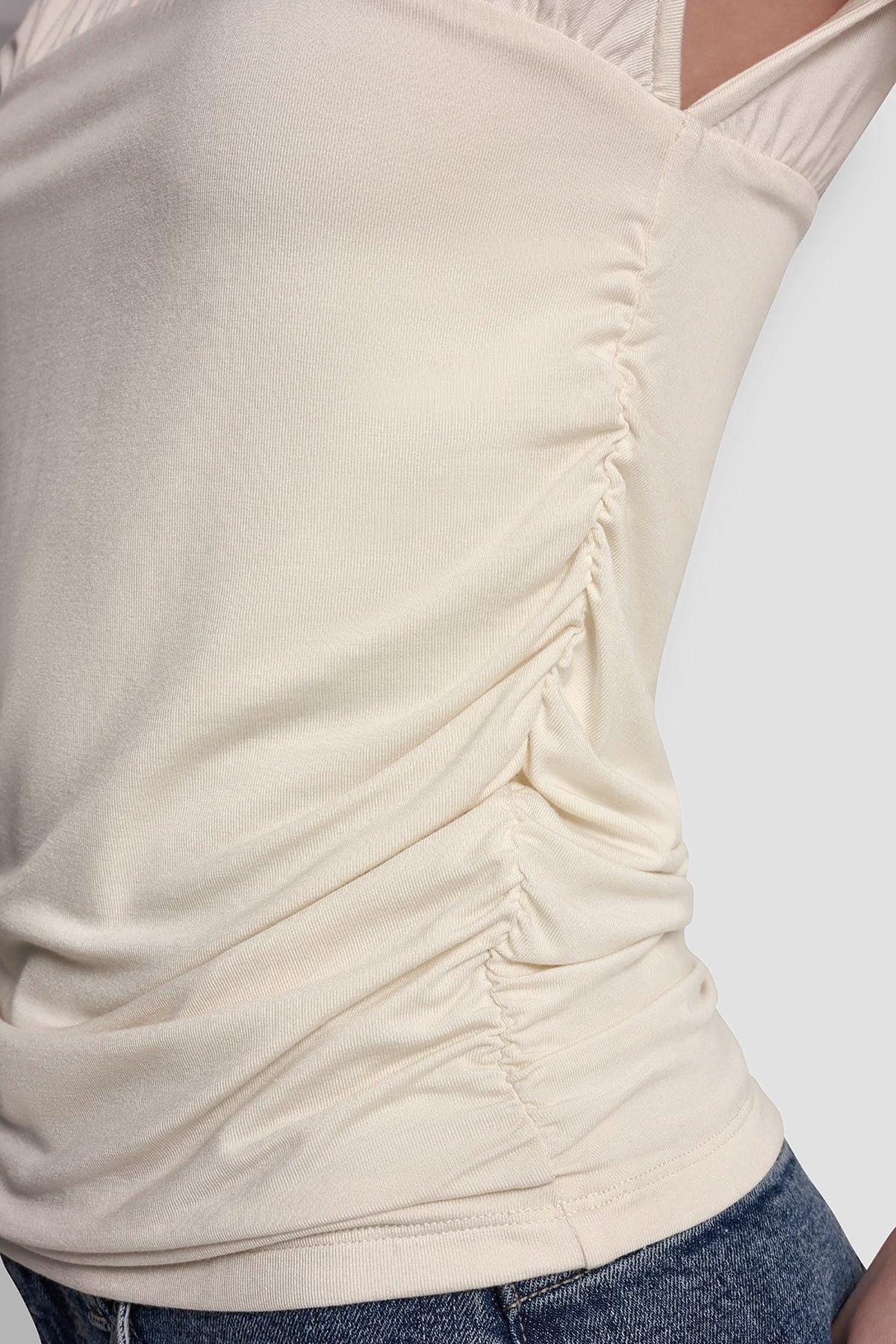 DKNY RUCHED BODICE SLEEVLESS TOP