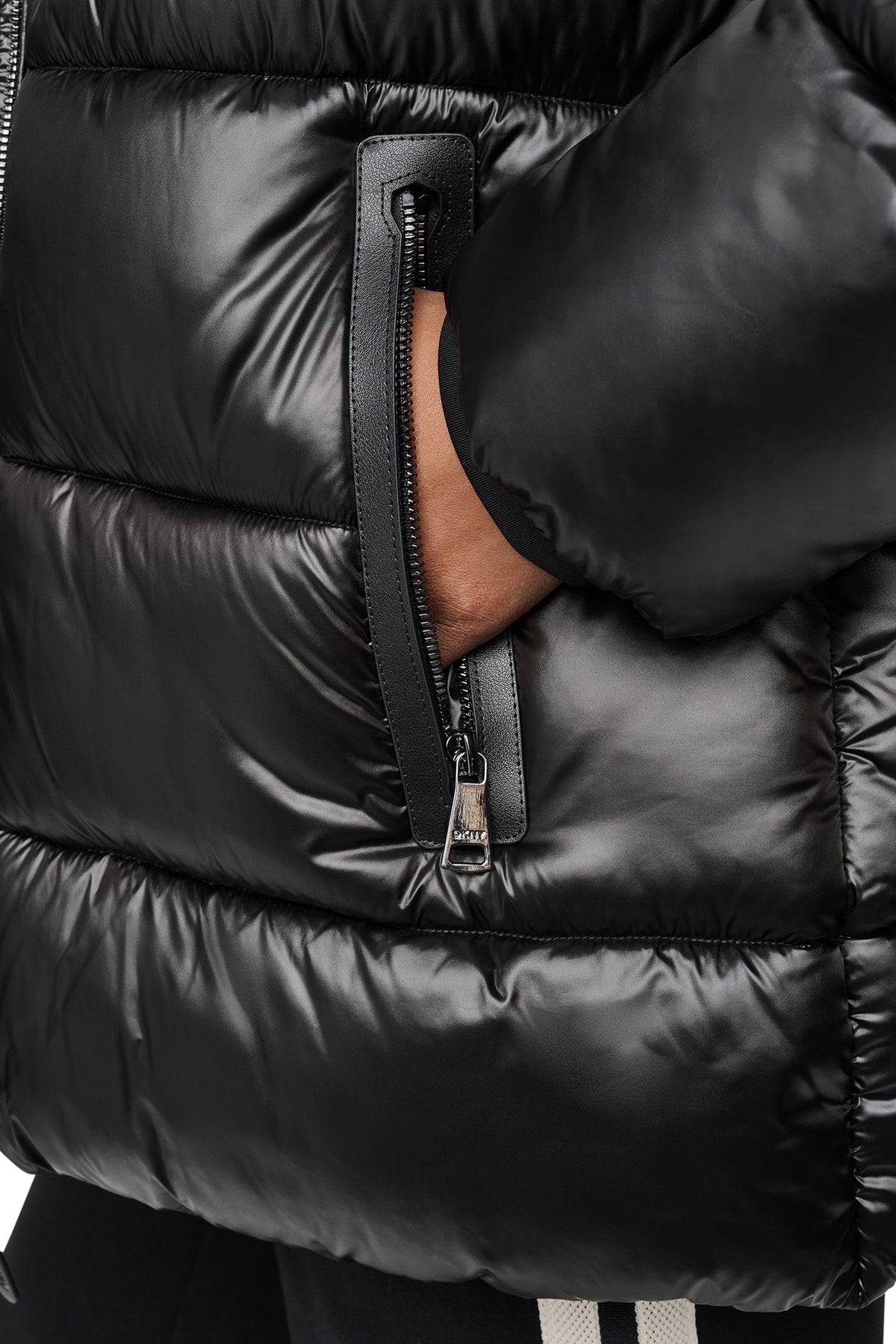 DKNY PEARALIZED HOODED PUFFER