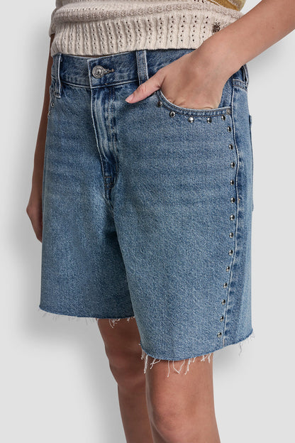 DKNY MID-RISE DENIM SHORT