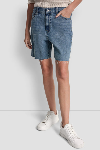 DKNY MID-RISE DENIM SHORT