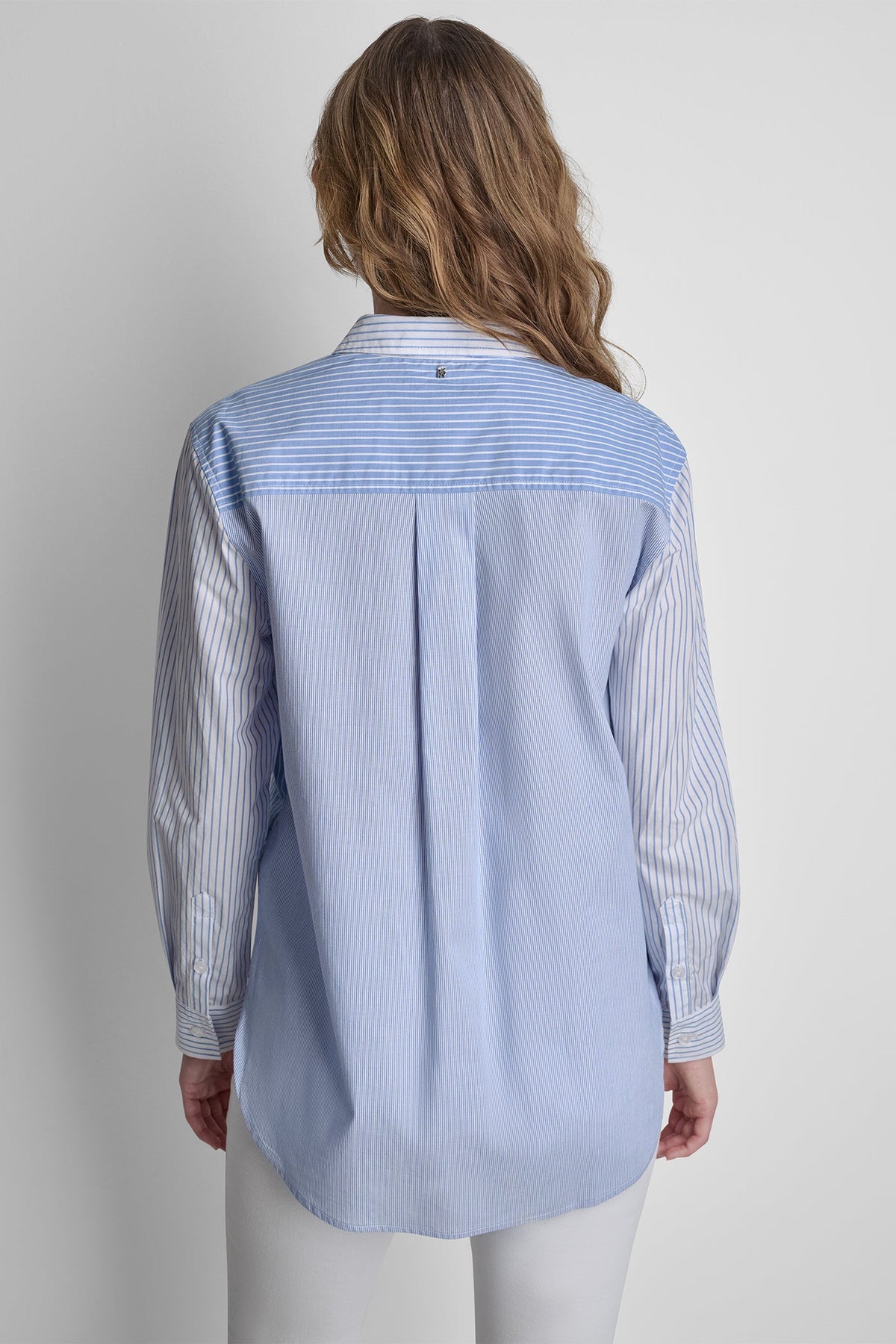 DKNY POPLIN CLASSIC FIT SHIRT WITH MIXED STRIPES