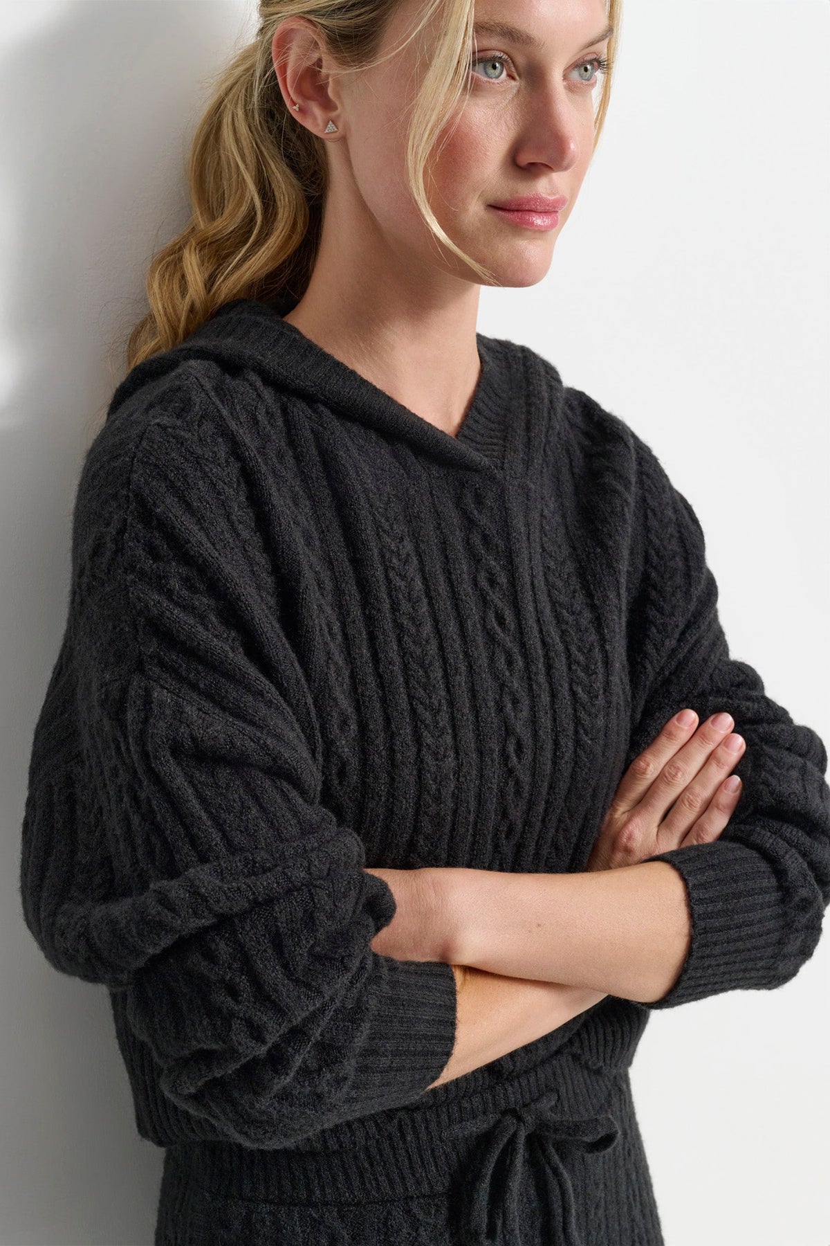 DKNY COZY CABLE SWEATER HOODIE